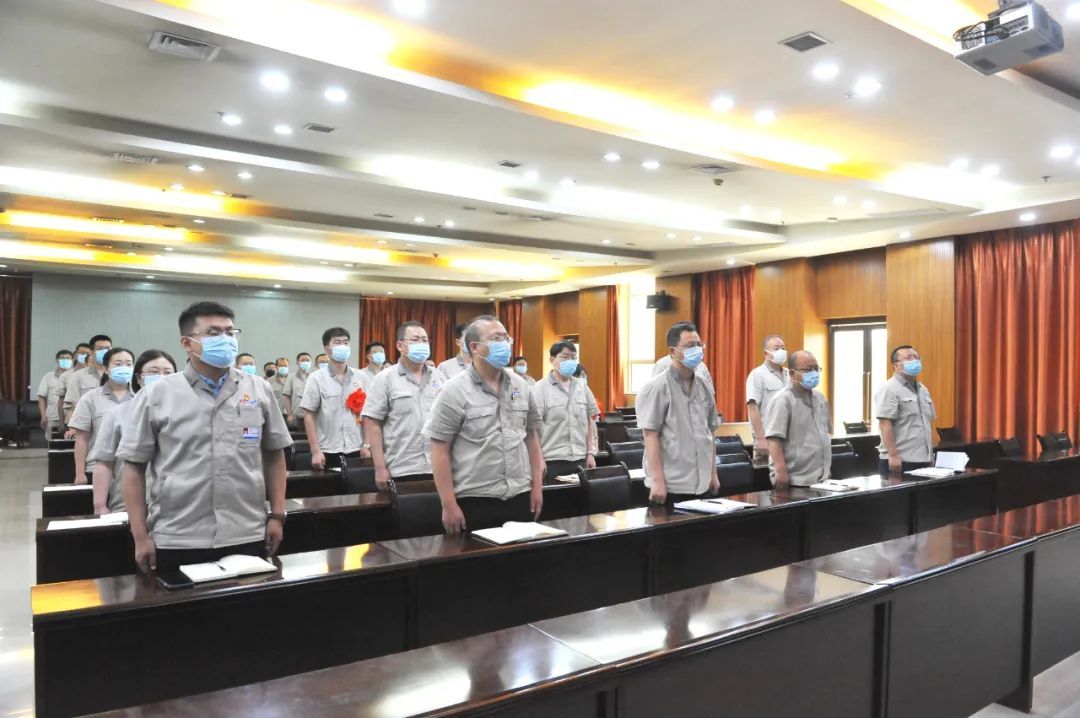 33BDAC2A6A424FC18D3D13FCF92_03514245_19E98