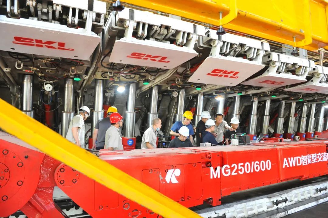 203FDB7C69966AB939F7B005888_9B96E5A5_25224