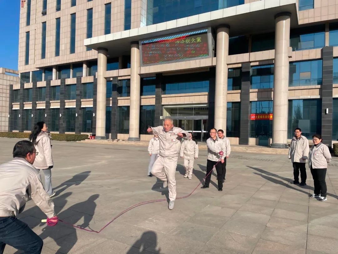 79BDE78DF65C42BB3DB892E84CE_49D3589E_238BC