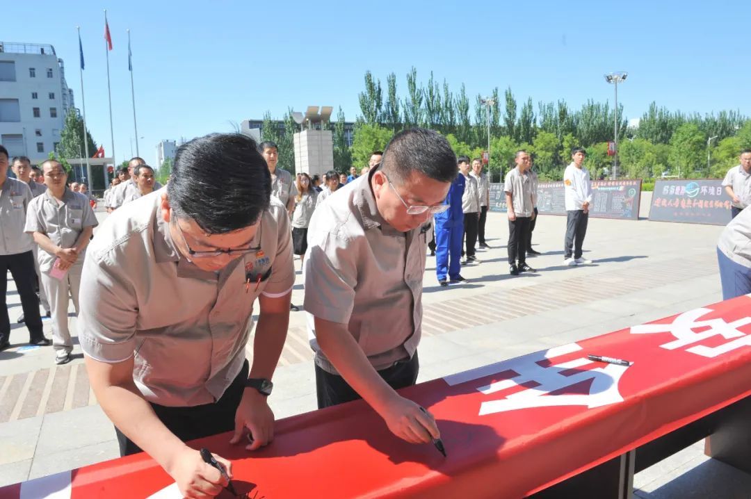 5CA27A665831C347BBC2B327AF9_5BD21058_1C4B2